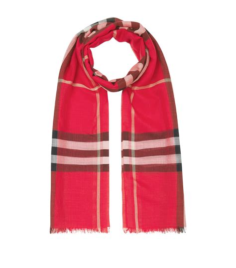 best burberry scarf color|where are burberry scarves made.